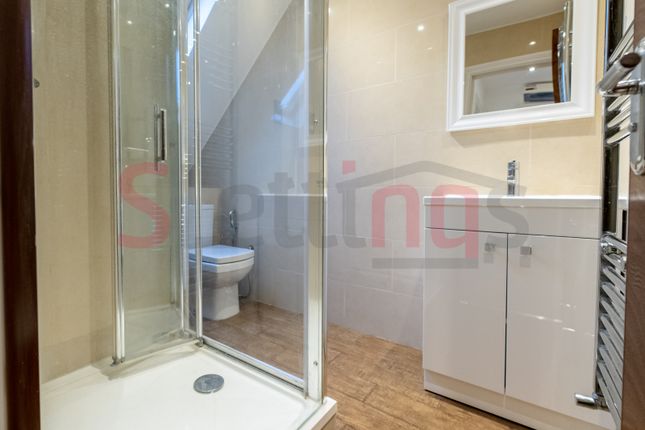 1 Ashcombe Gardens, 1 Ashcombe Gardens, Edgware, London photo 5