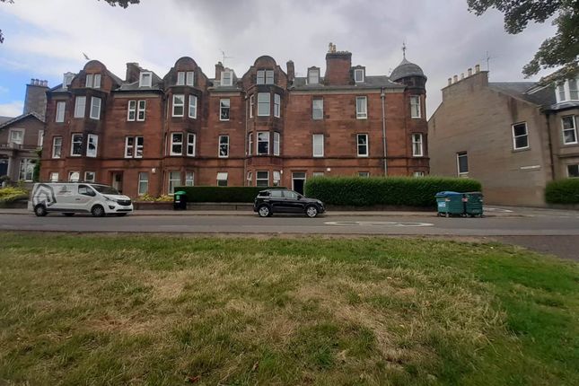 Flat to rent in Magdalen Yard Road, Dundee