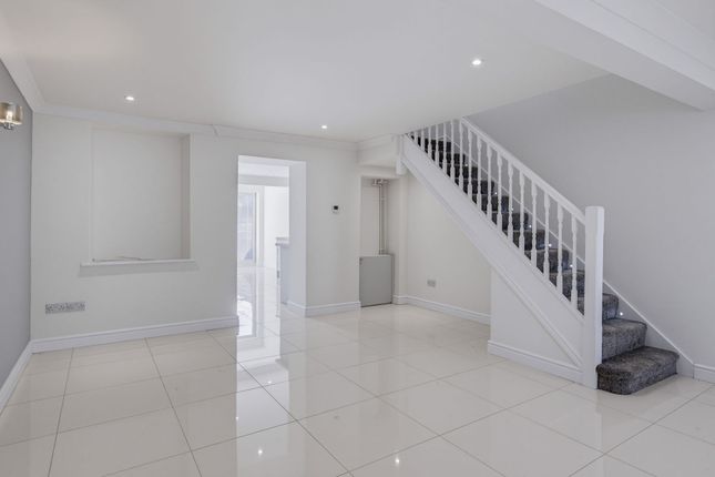 9 Alma Road, Maesteg photo 3