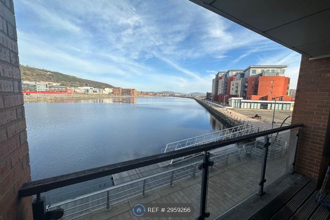 Flat, Altamar Kings Road, Swansea photo 2
