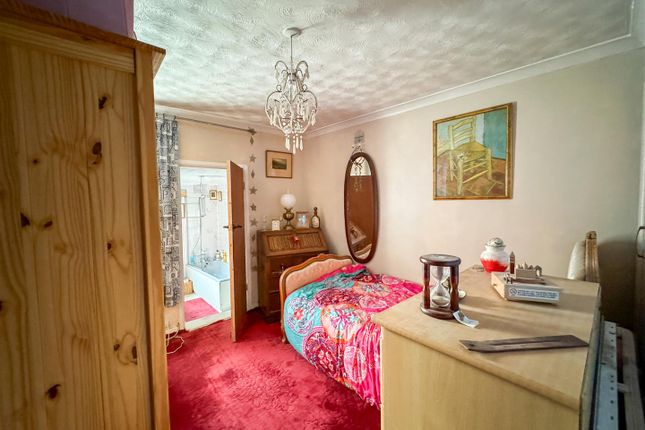 End terrace house for sale in Hordle Street, Dovercourt, Harwich