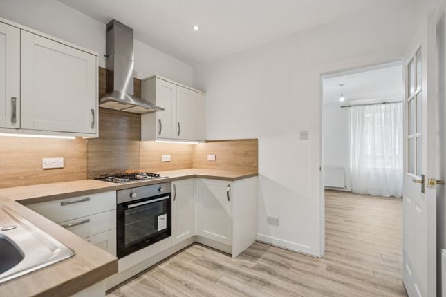 3, George Street, Doune photo 4