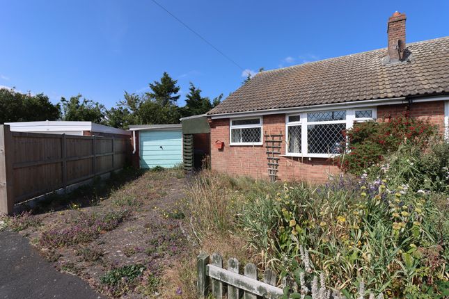 2-bed house on 11, Cherry Road, Hunmanby, £155,000