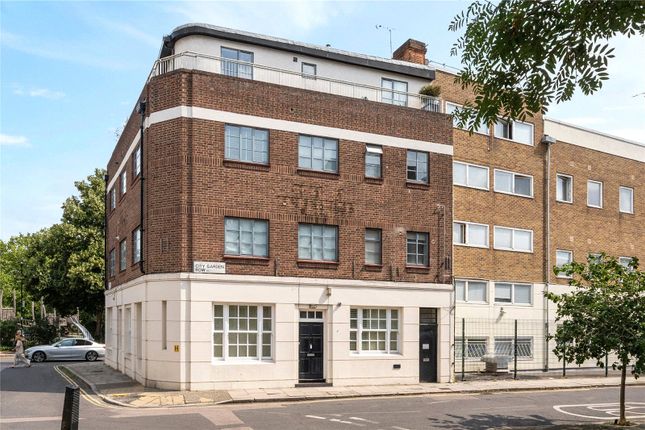 Flat 2, 77, City Garden Row, London photo 2