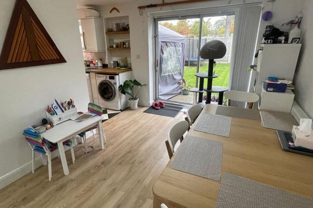 39, Salcombe Gardens, Mill Hill photo 3