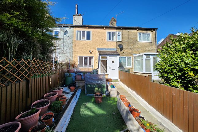 Thumbnail Terraced house for sale in Thorn Tree Street, Halifax
