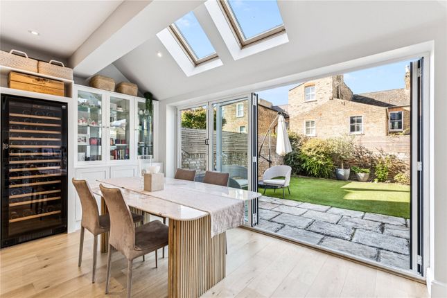 6, Ballingdon Road, London photo 2