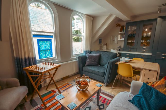 Flat 4, Somerset Court, Fore Street, Fowey photo 5