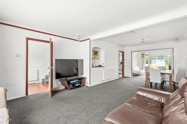 50, Rupert Avenue, High Wycombe photo 4