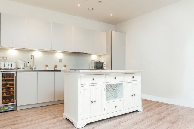 Apartment 52, The Waterside Apartments, West Bridgford, Nottingham photo 3