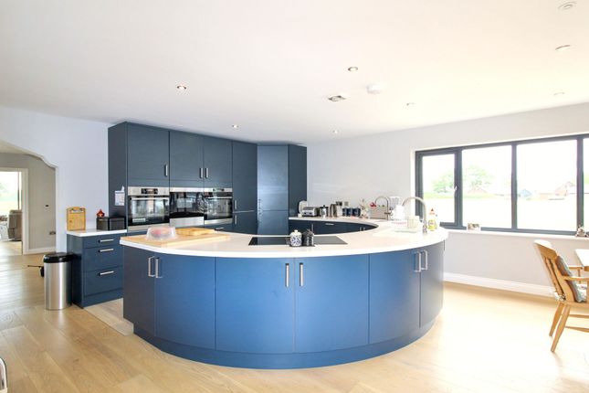 34 Airfield Way, Thetford photo 3