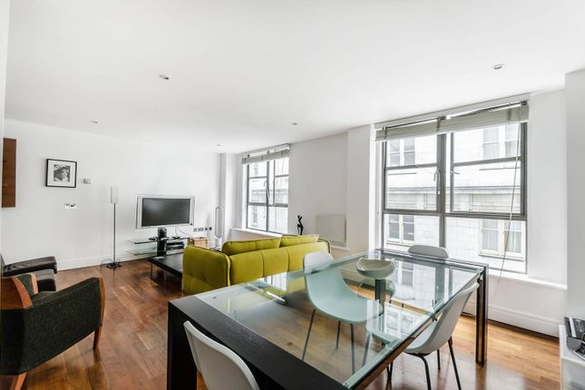 Flat to rent in Harlequin Court, Covent Garden, London