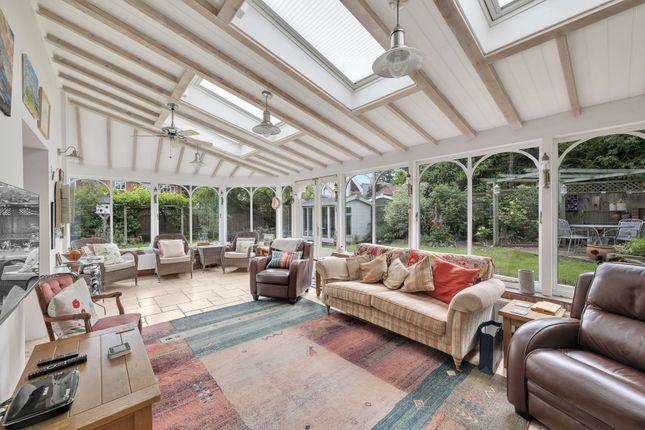 14 Heathfield, Chislehurst photo 4