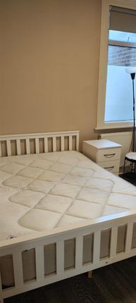 4, Russell Road Flat-1, London, Hendon photo 5
