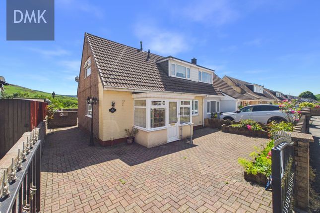 3-bed house on 45 Heol Ty-Gwyn, Maesteg, £220,000