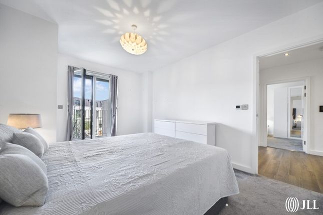 Flat for sale in Park View Mansions, Olympic Park Avenue, London