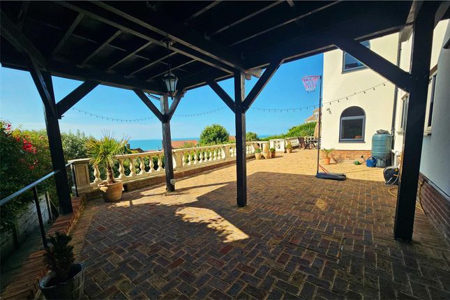 19. Garden Terrace.Jpg