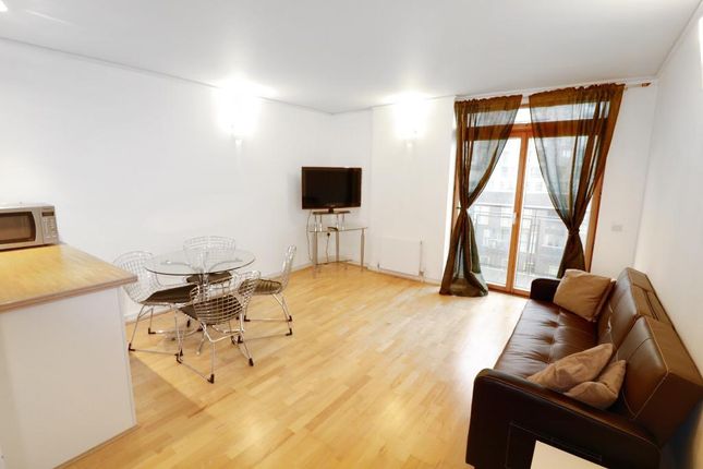 Thumbnail Flat to rent in Maurer Court, John Harrison Way, Greenwich, London