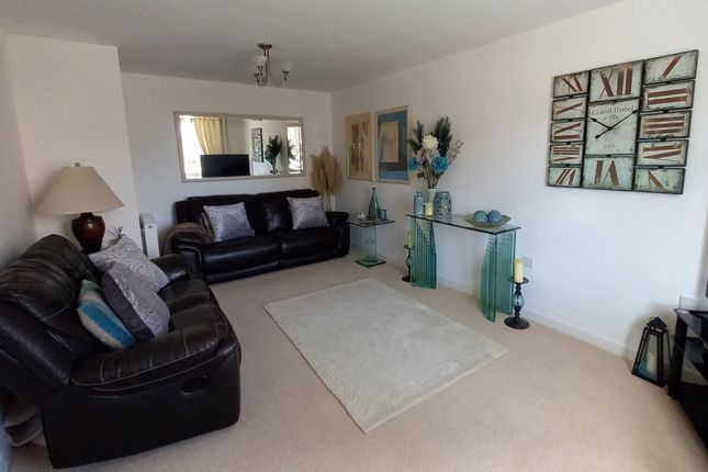 36 Goldcrest Crescent, Wynyard, Billingham photo 3