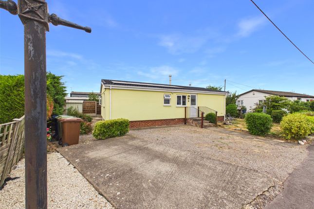 2-bed caravan on 97, Staverton Park, Cheltenham, £135,000
