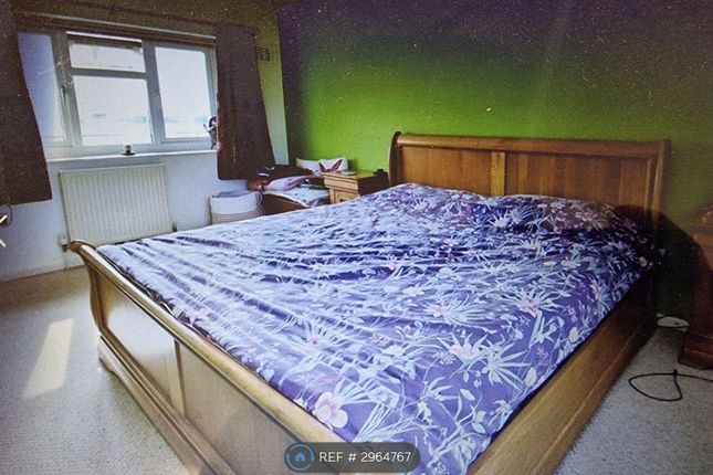 Wickenby Crescent, Lincoln photo 4