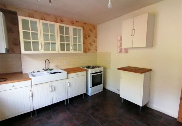 27, Morton Terrace, Clydach Vale photo 4
