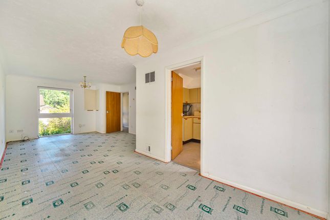 34 Harrow Down, Winchester photo 4