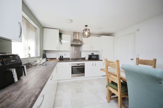 5, Majestic Road, Somerset photo 2