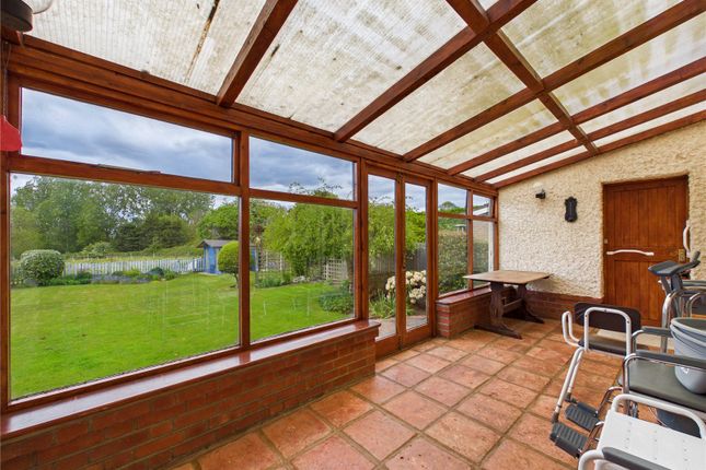 25, Links Avenue, Suffolk photo 5
