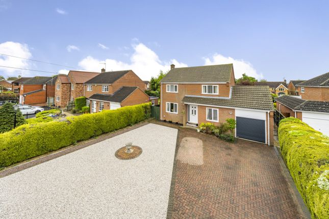 Detached house for sale in Malvern Close, Sleaford, Lincolnshire