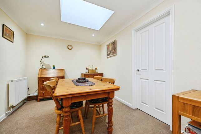 11, Willow Road, Downham Market photo 4
