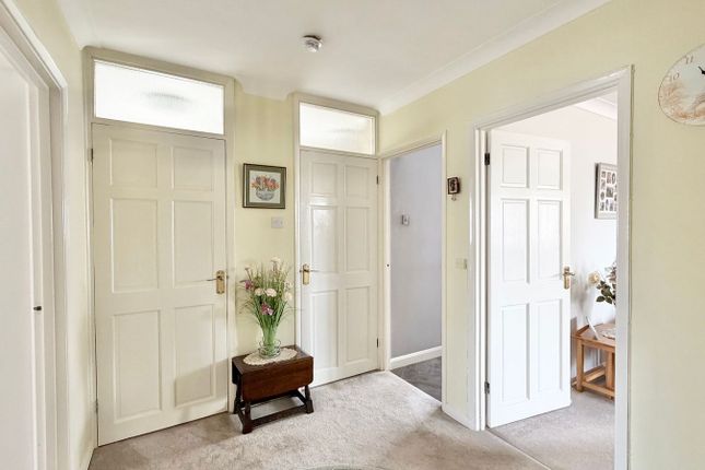 3, Greyhorses, Barnhorn Road, Bexhill-on-Sea photo 3