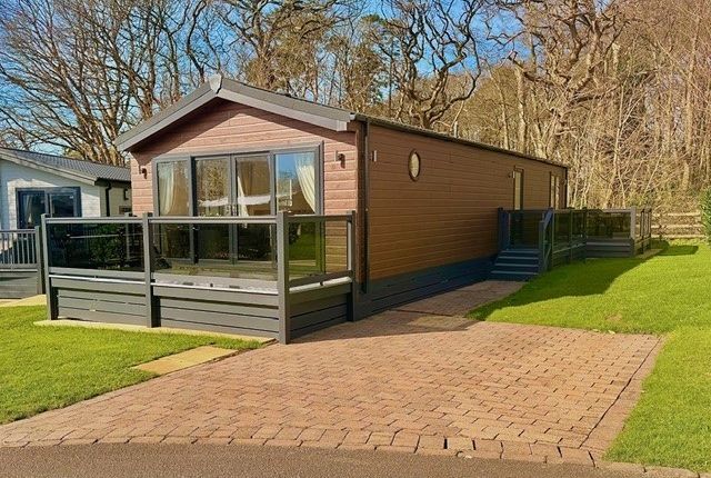 2-bed house on 2, Plas Coch Country & Leisure Retreat, Llanfairpwllgwyngyll, £199,995