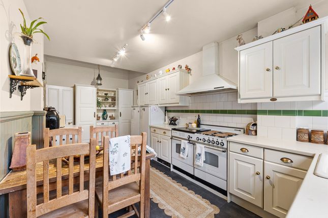 Holford House, 41, Whyteleafe Road, Caterham photo 4