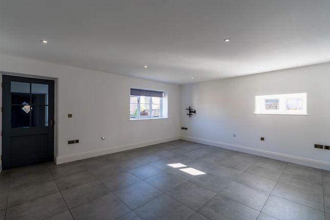 Dining Room (Cottage)