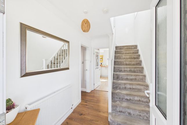 6, Rhydyffynnon, Llanelli photo 4