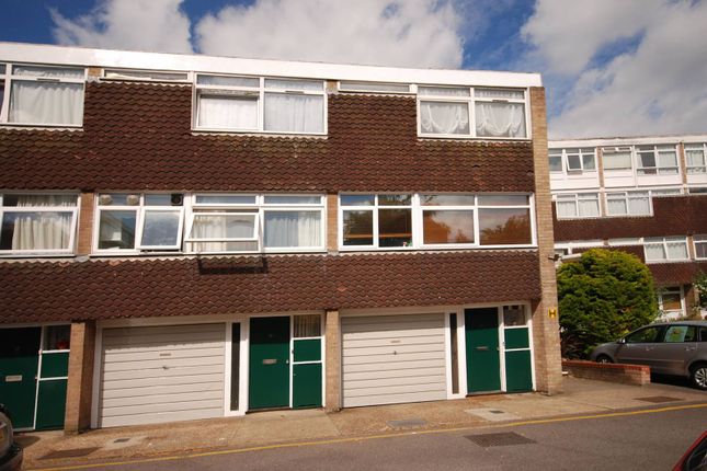 Thumbnail Property to rent in Hillview Court, Woking