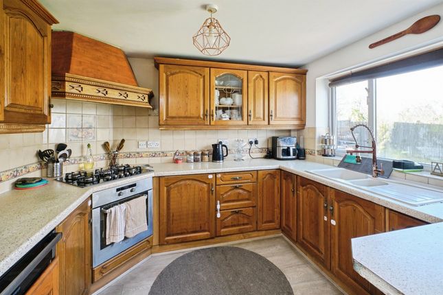 15, Denton Grove, Birmingham photo 5