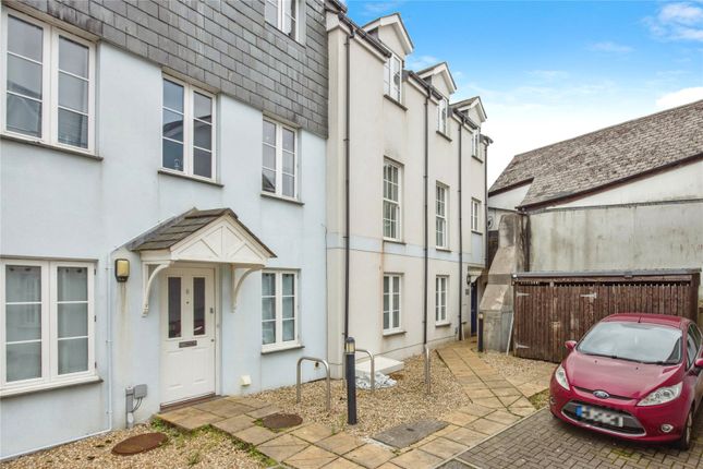 Thumbnail Flat for sale in Crockwell Street, Bodmin, Cornwall