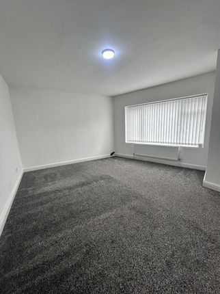 Flat 1 120 Staincliffe Road, Dewsbury, Dewsbury photo 5
