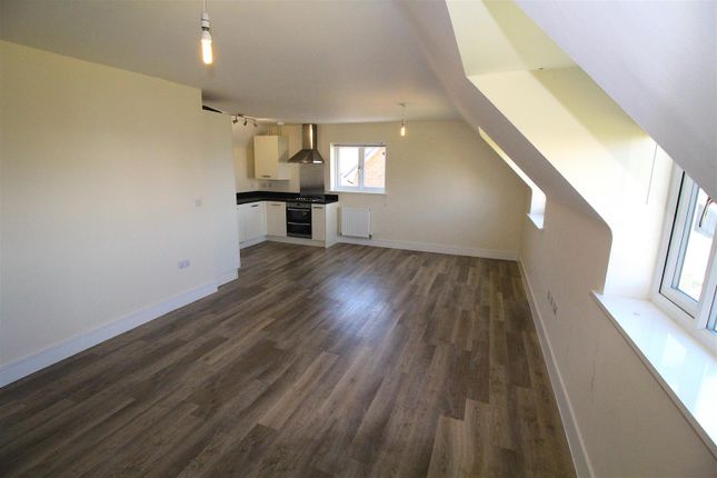 Hirst Court, Rugby photo 4