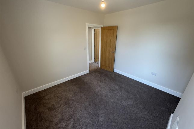 60, Stanley Road, London photo 5