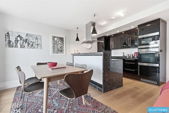 Flat 1H,, China Wharf, London photo 3