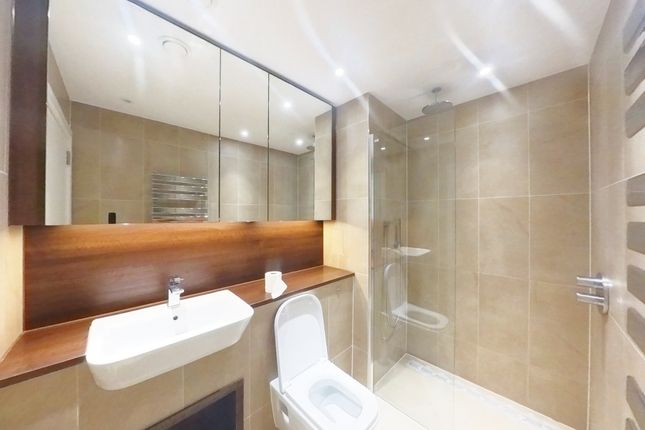 Flat for sale in Brent House, Nine Elms