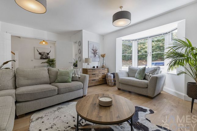 11, Parkwood Hill, Greenhithe photo 4
