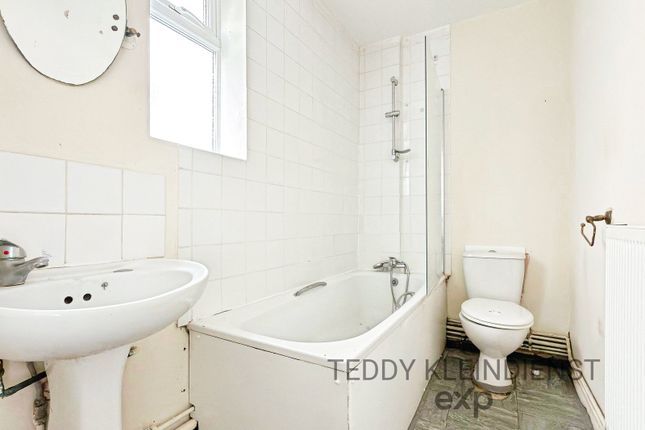 112, Mount Pleasant Road, New Malden photo 4