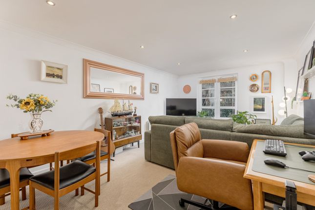 3 (flat 1), Powderhall Rigg, Canonmills, Edinburgh photo 3