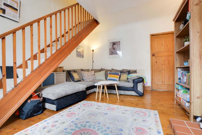 6 Leopold Road, Leicester photo 3
