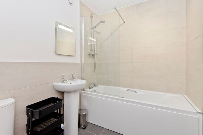 Flat for sale in Muttoes Court, Muttoes Lane, St Andrews