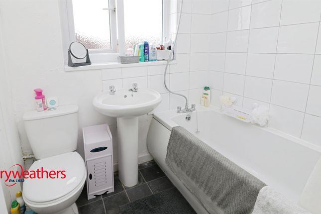 38a, Daw Lane, Doncaster photo 3